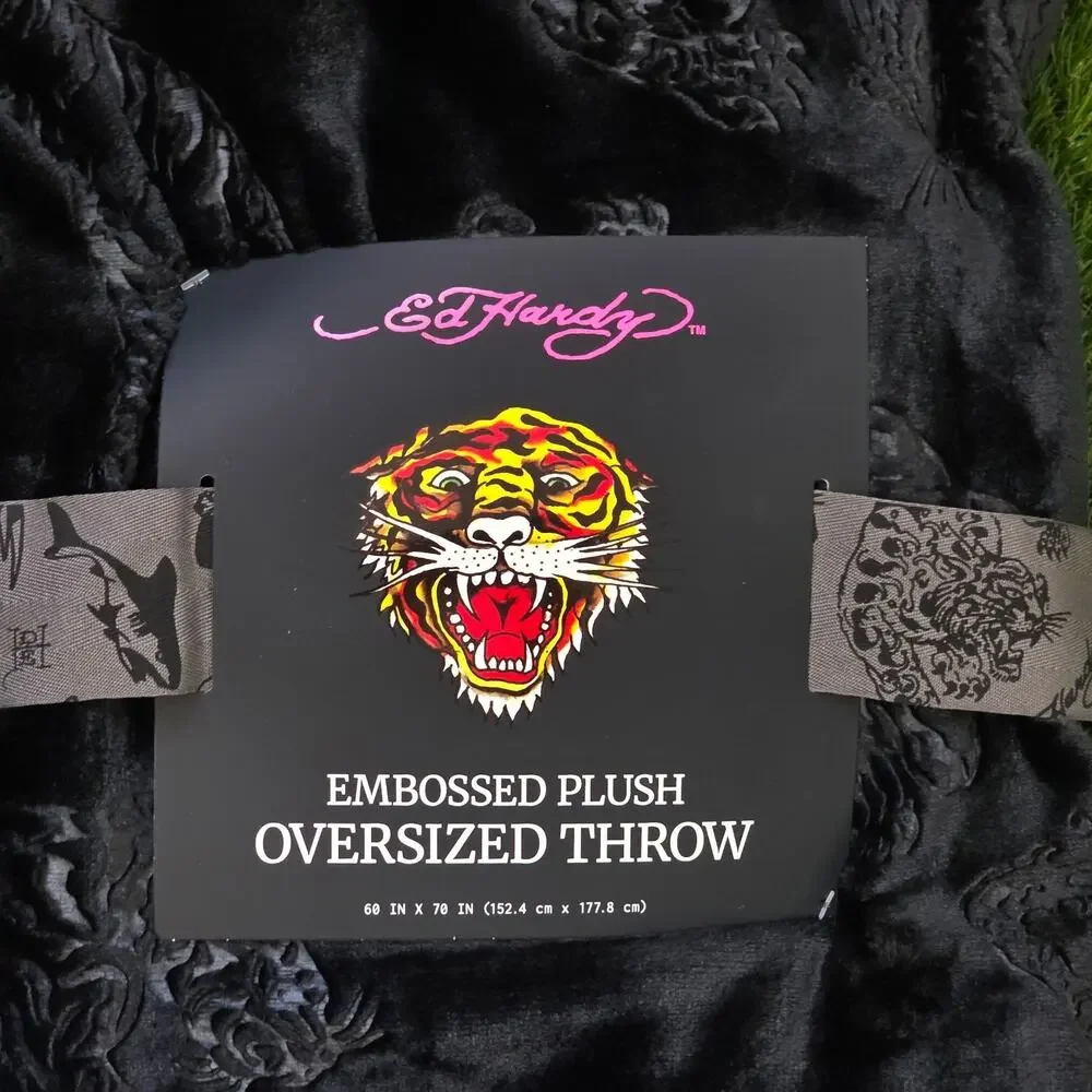 Ed Hardy AOP Black Embossed Printed Plush Throw Blanket Size 60x70 New
